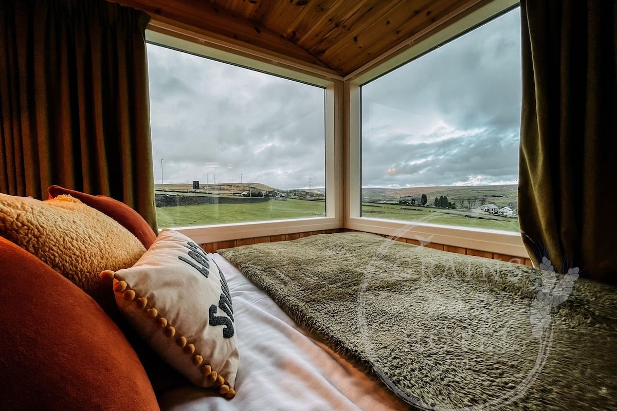 deluxe cabin | premium bedding, laptop workspace, iron/ironing board, free wifi