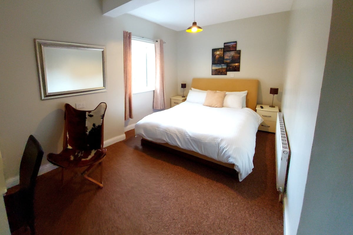 Chambre Double, salle de bains attenante (8) | Literie de qualité supérieure
