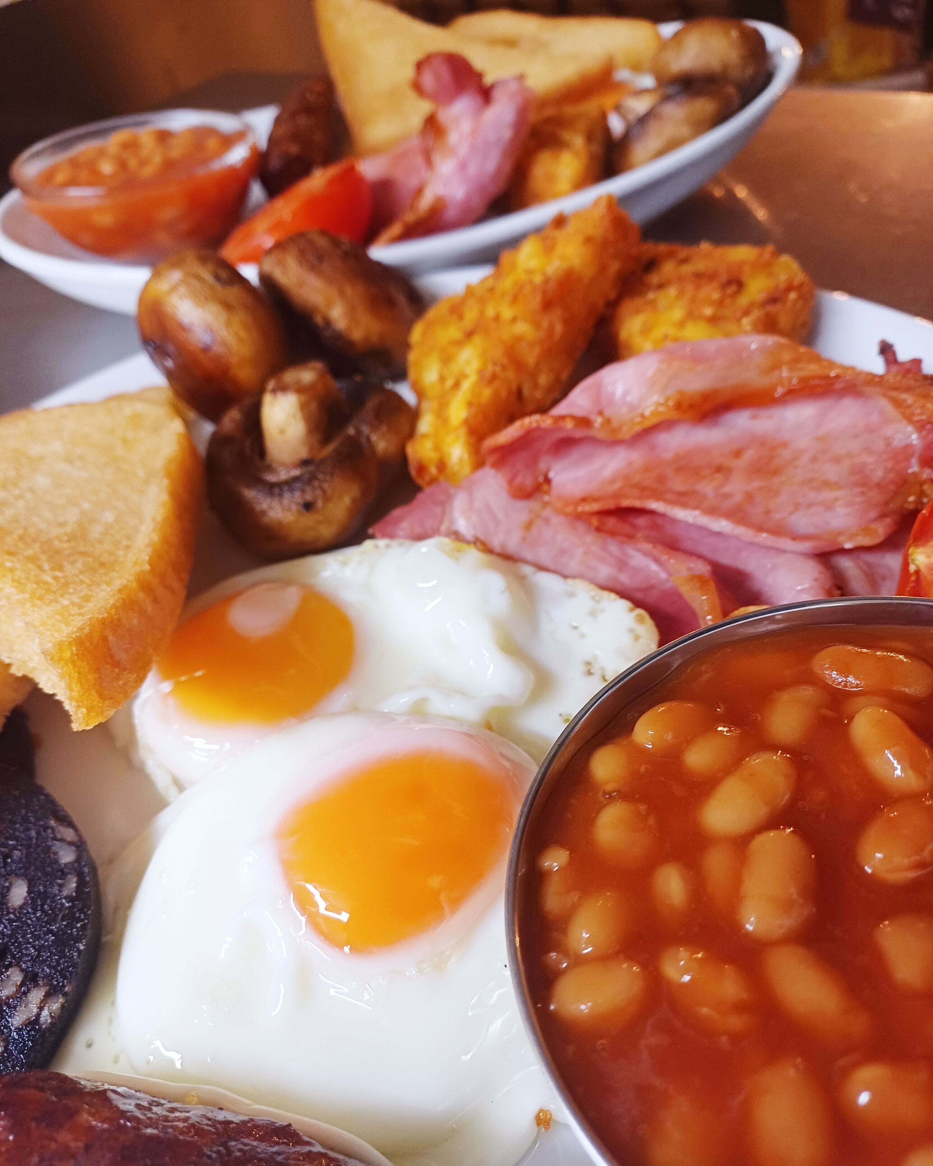 Petit déjeuner anglais servi tous les jours en supplément