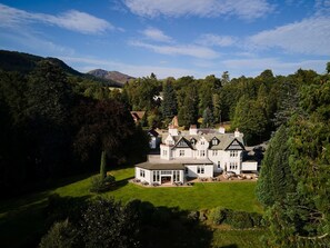 Exterior - Pine Trees Hotel (Pitlochry)