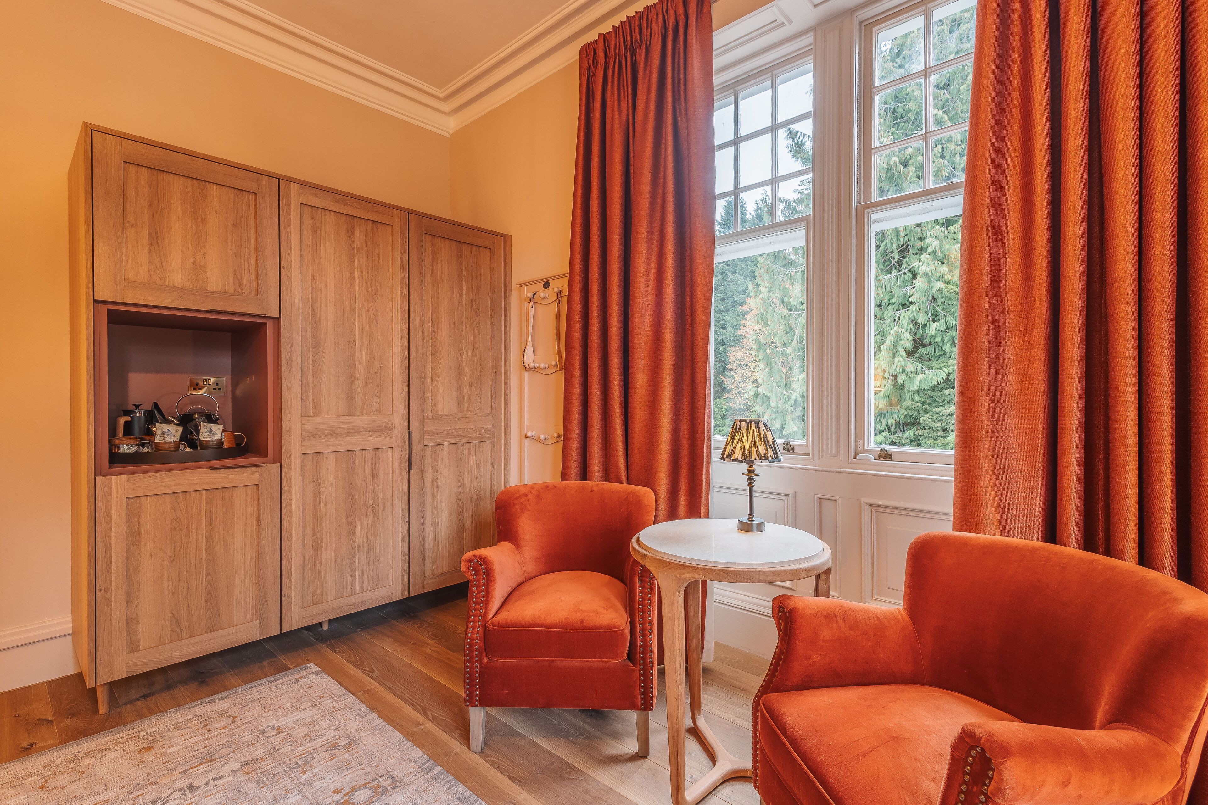 comfy luxe room | living area | tv