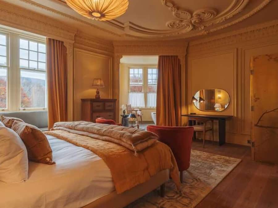 In-room safe, desk, iron/ironing board, free WiFi