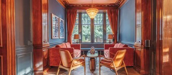 Pine Trees Hotel