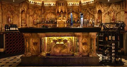 The Royal Toby Hotel
