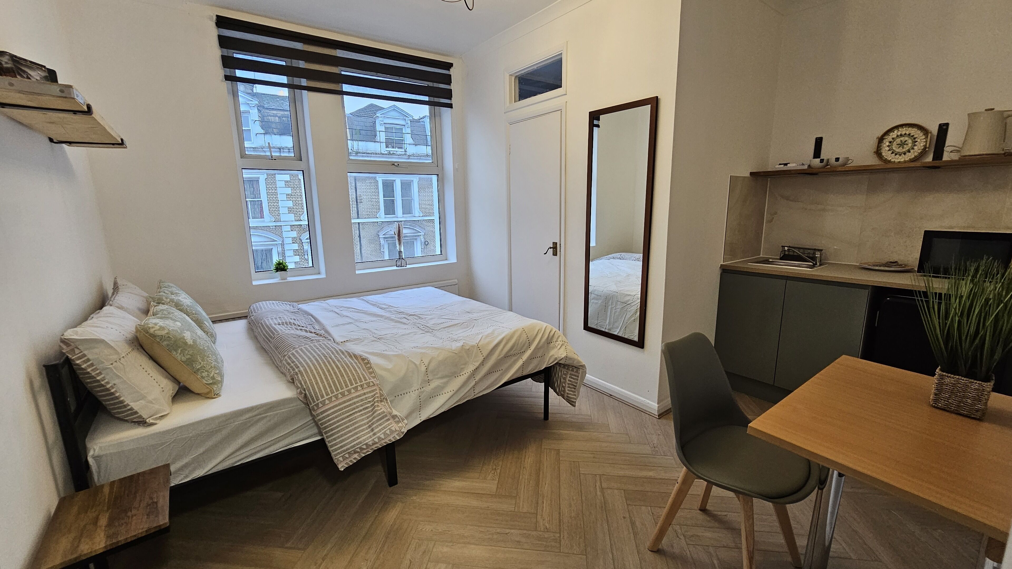 Photo - Bros Inn Hotel