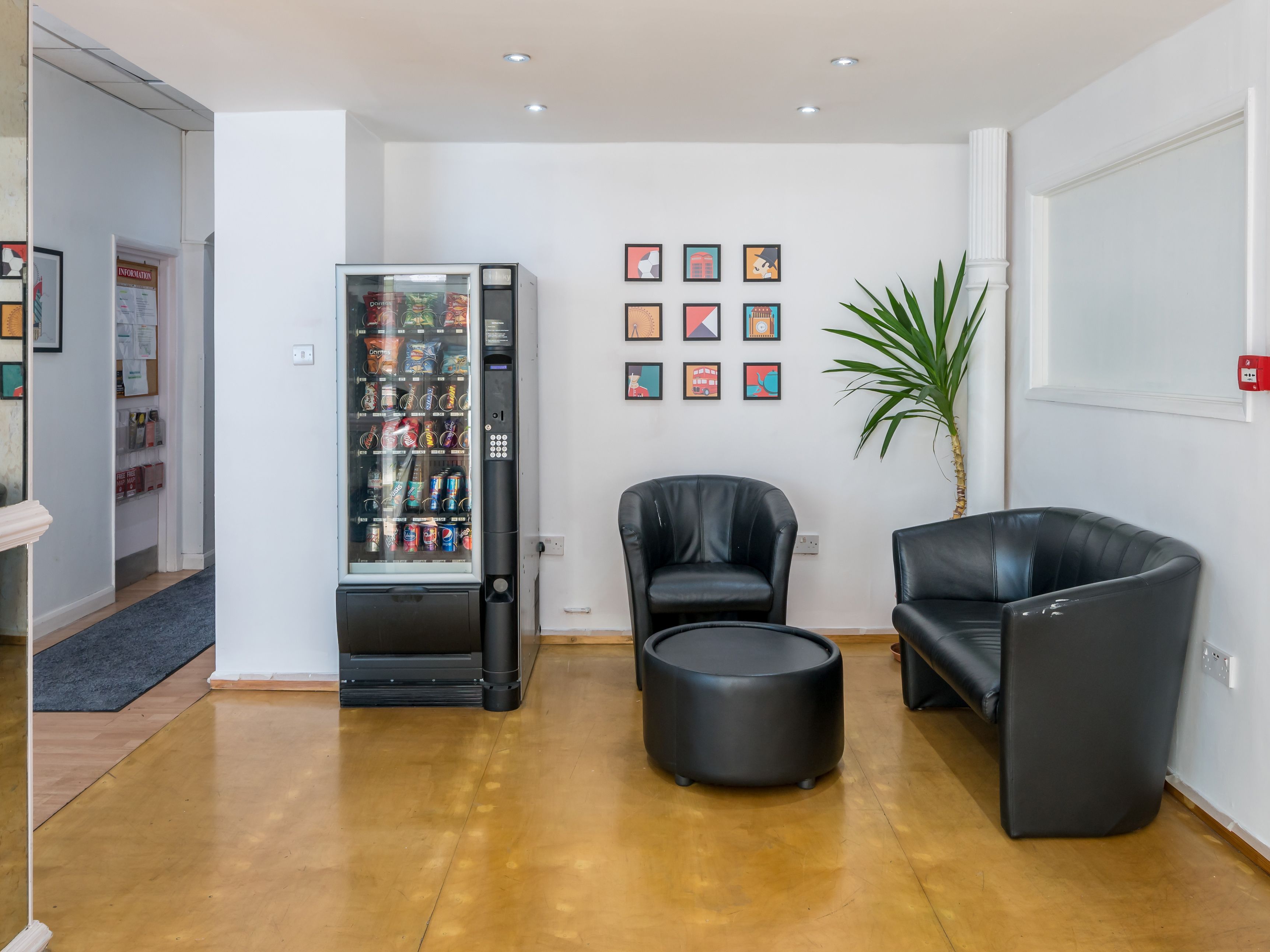 Photo - Bros Inn Hotel