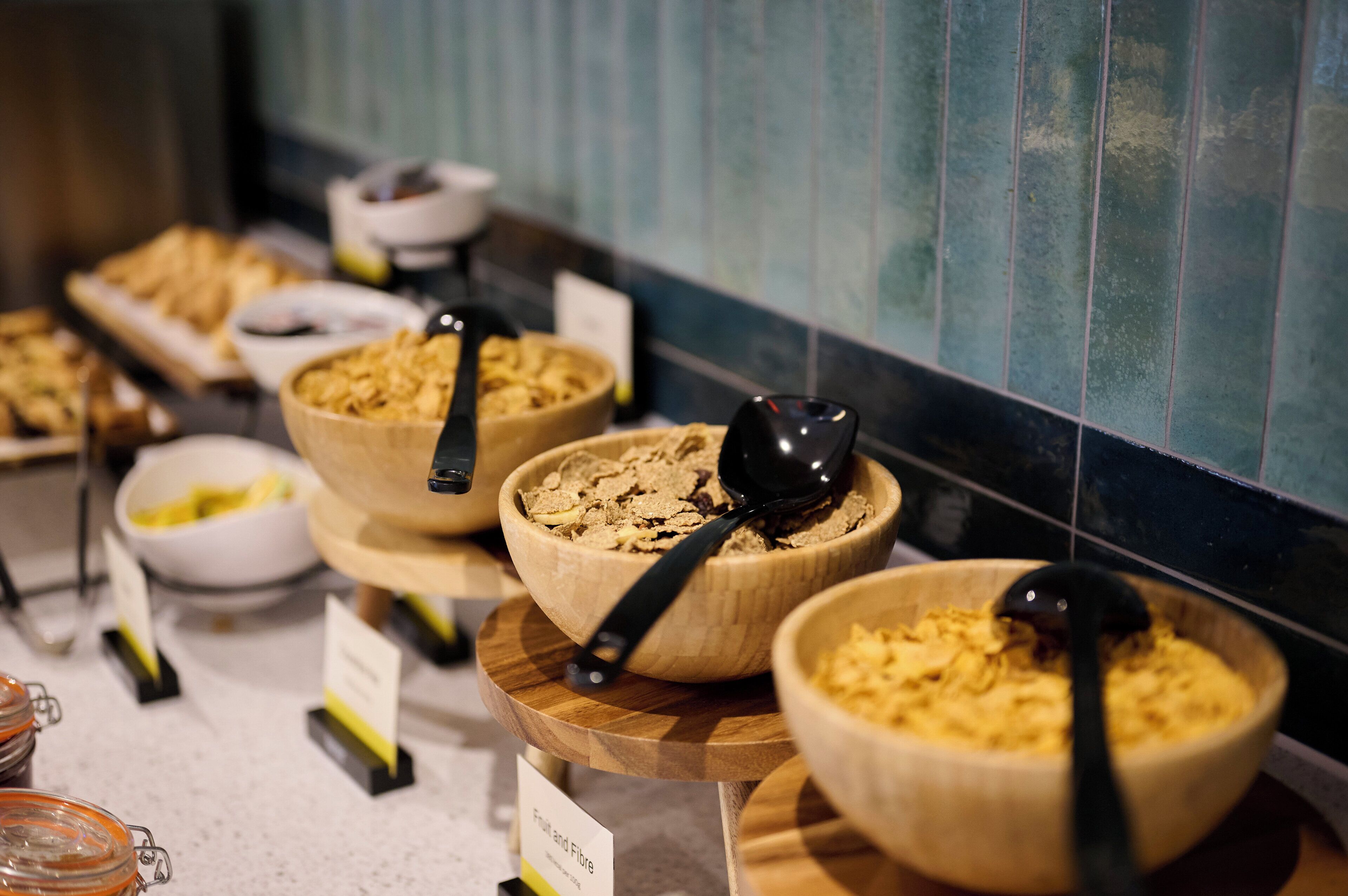 Cooked-to-order breakfast for a fee on weekdays