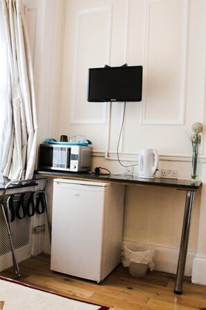 Chambre Simple, salle de bains attenante | 1 chambre