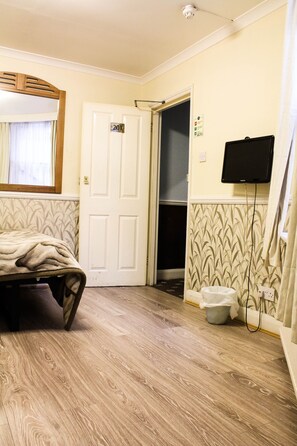 Standard Double Room, Ensuite