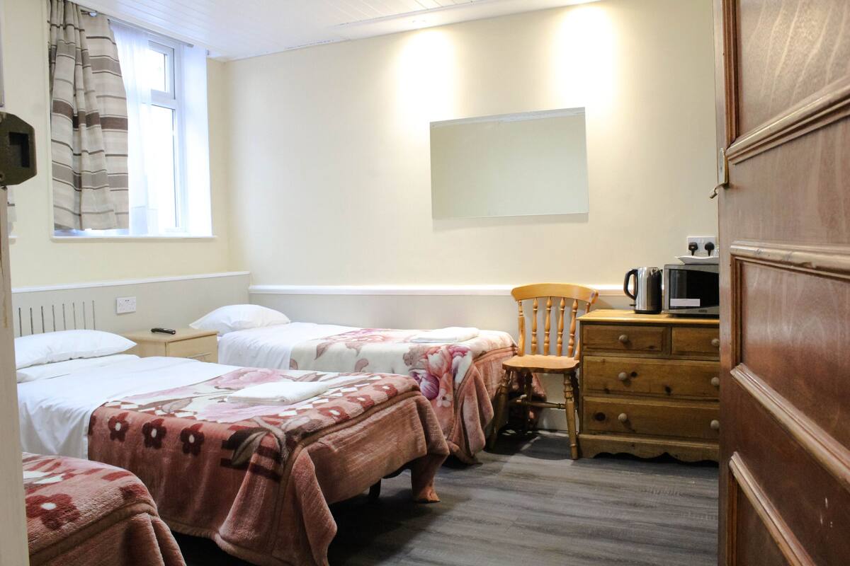 Standard Triple Room, Ensuite | 1 bedroom