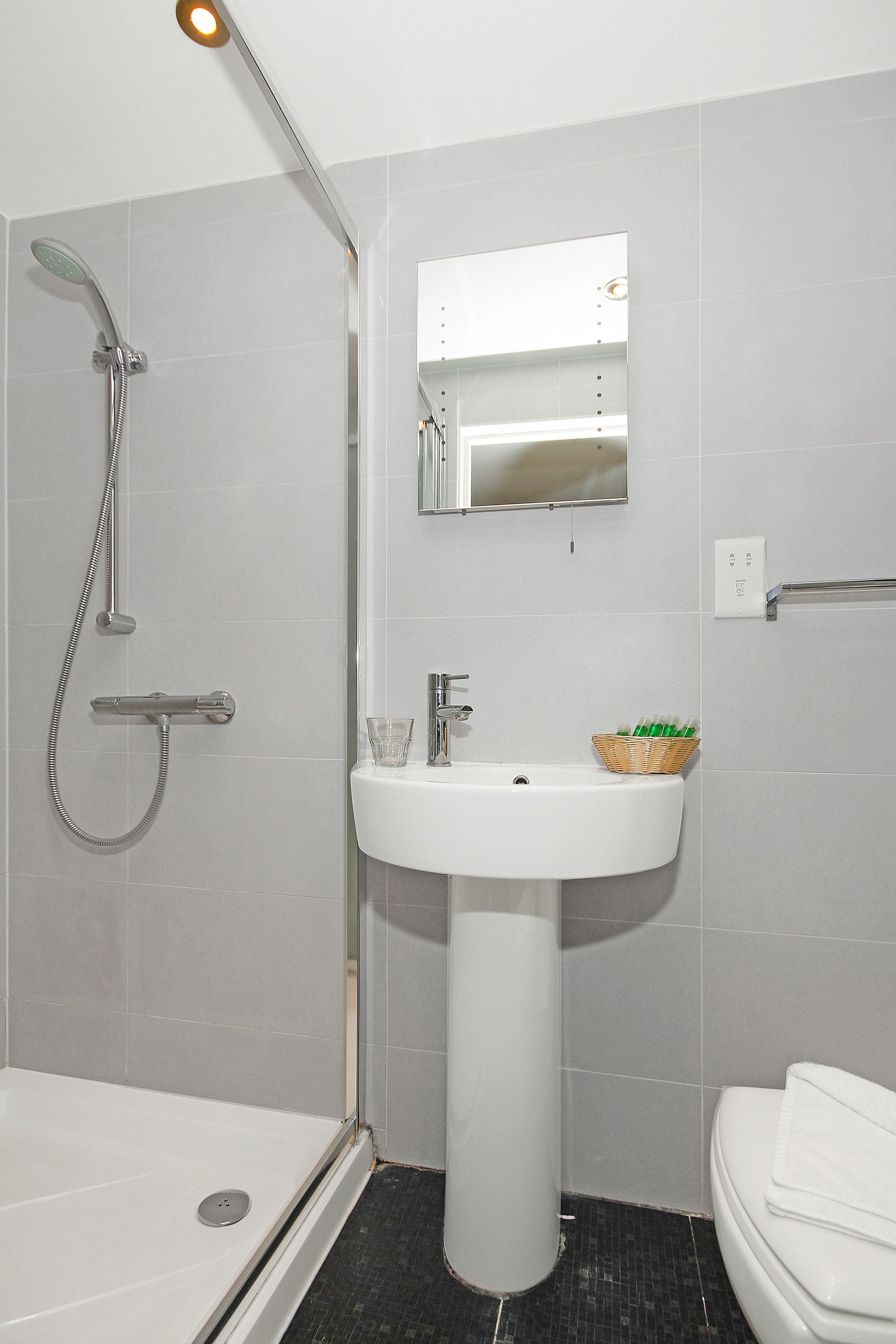 Photo - KingswayPark Hotel at Park Avenue