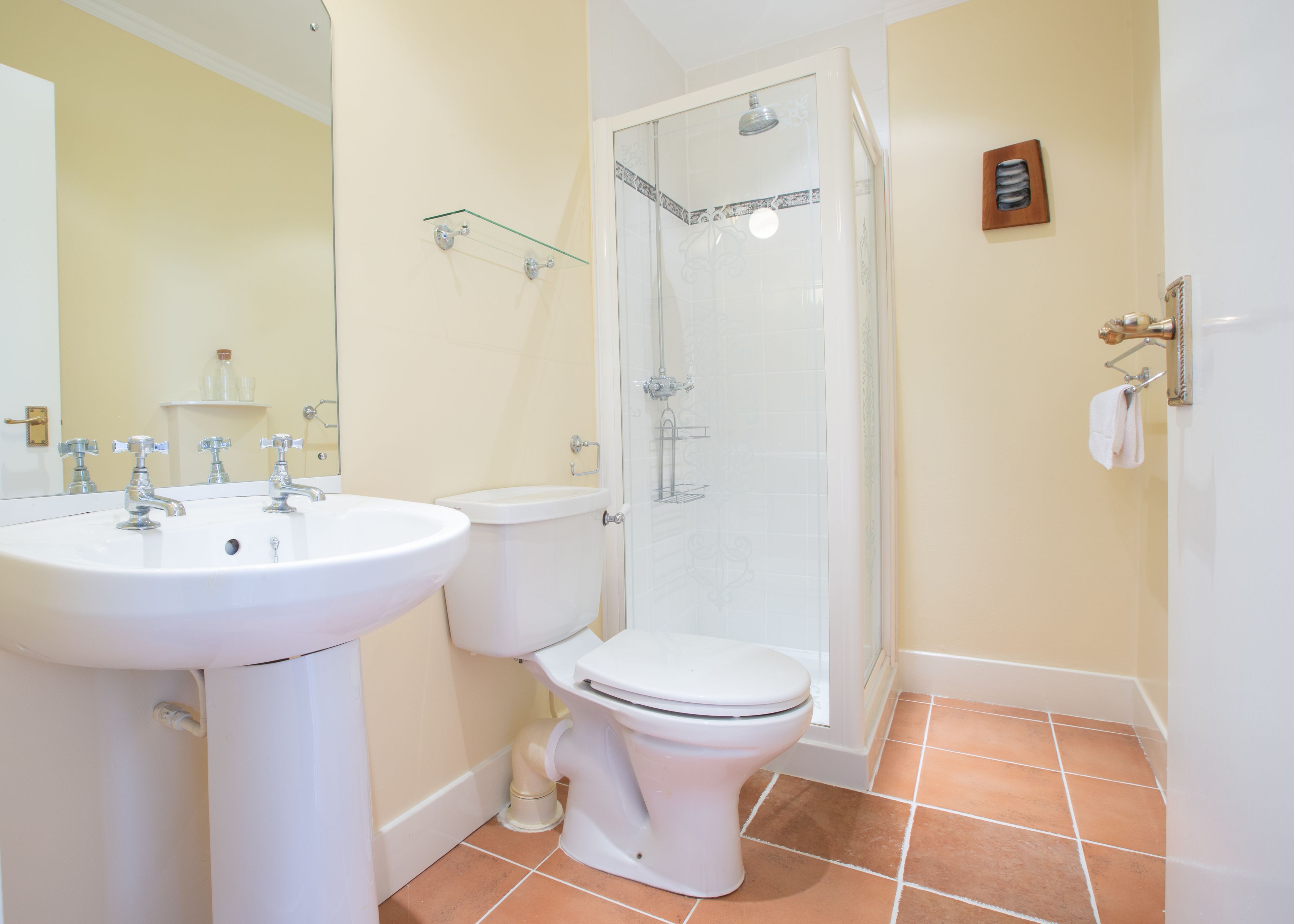 family room | bathroom | shower, free toiletries, towels