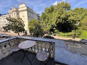 View from room - Jubilee Hotel Victoria (London)