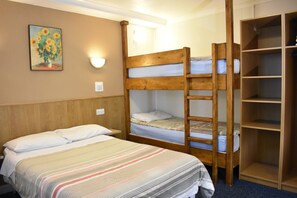 Family Quadruple Room, Multiple Beds, Ensuite | Down comforters, blackout drapes, iron/ironing board, free WiFi - MacDonald (London)