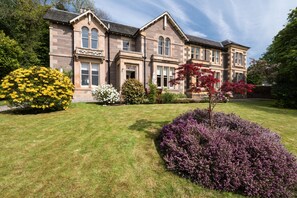 Front of property - Sunbank House Hotel (Perth)