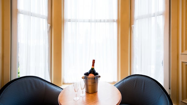 Deluxe Room, 1 Double Bed, Non Smoking | Desk, blackout drapes, iron/ironing board, cribs (surcharge) - The Lovat Hotel (Perth)