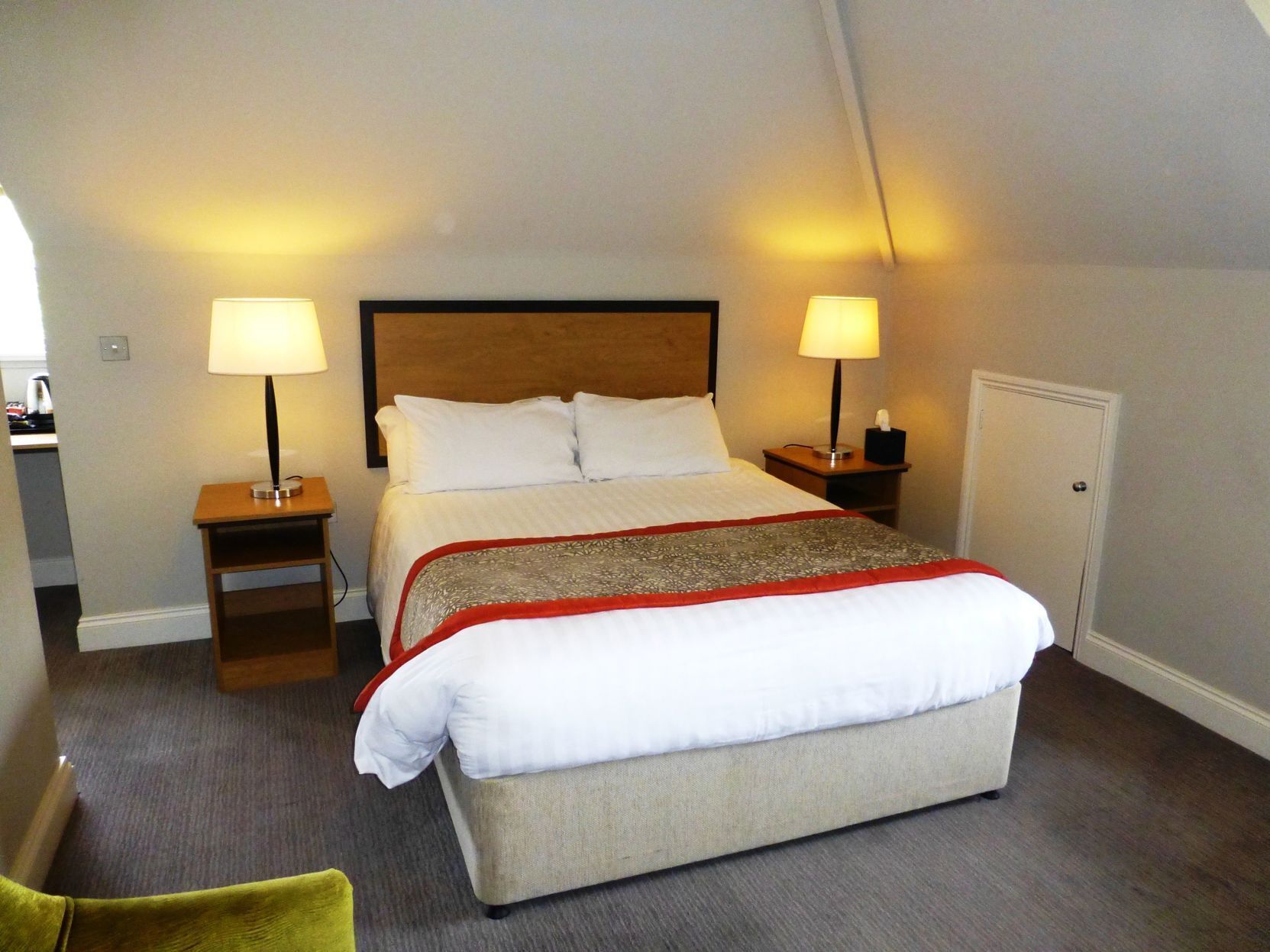 Premium bedding, in-room safe, blackout curtains, iron/ironing board