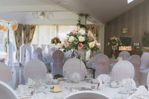 Indoor wedding - The Riverside House Hotel (Bury St Edmunds)