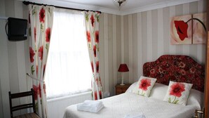 Unclassified image, 2 of 17, button - Woodlands Country House Hotel (Highbridge)