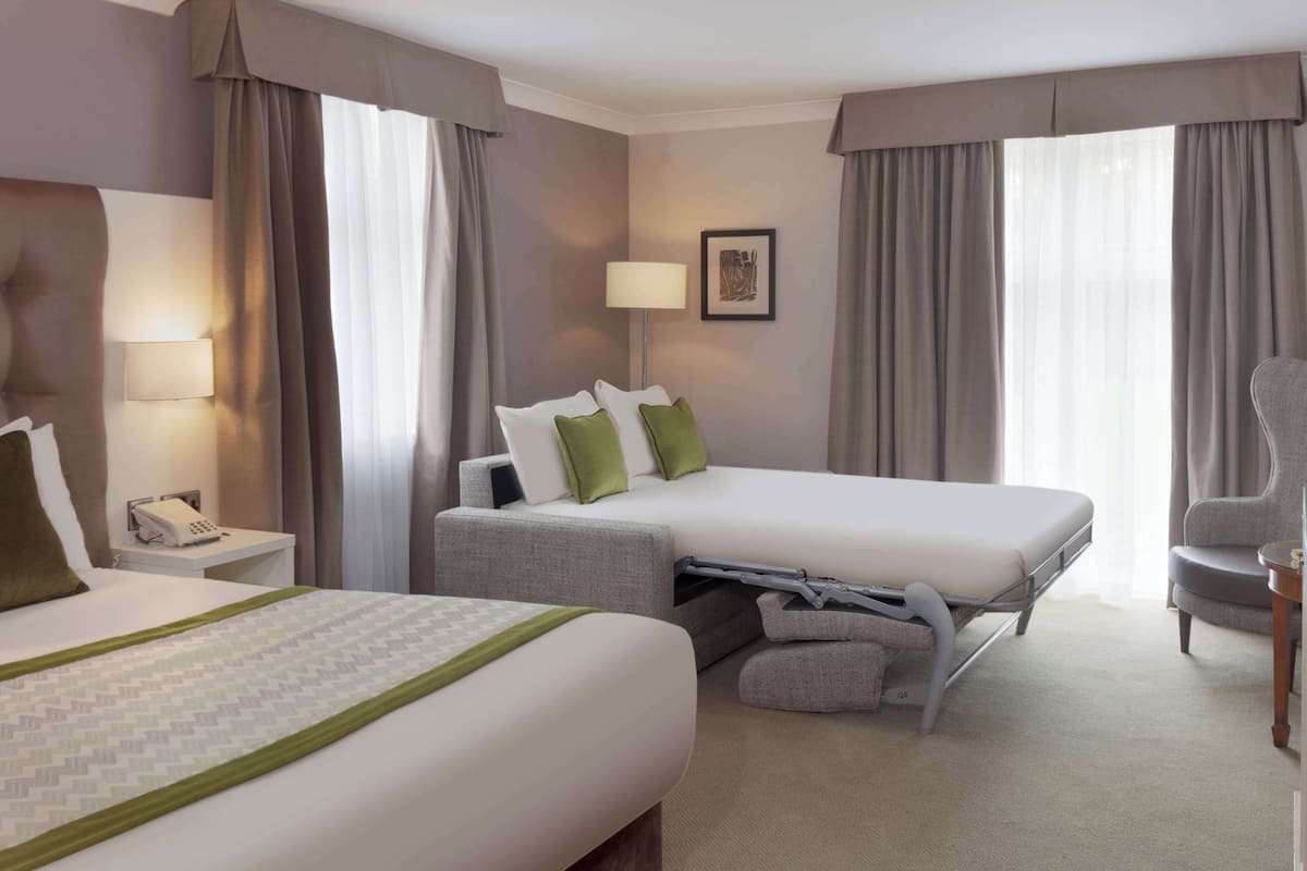 Premium-Zimmer | Individuell eingerichtet, Schreibtisch, Bügeleisen/Bügelbrett
