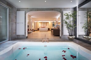 Honeymoon-Doppelzimmer, 1 Schlafzimmer, Gartenblick, zum Garten hin | 1 Schlafzimmer, Allergikerbettwaren, Bügeleisen/Bügelbrett