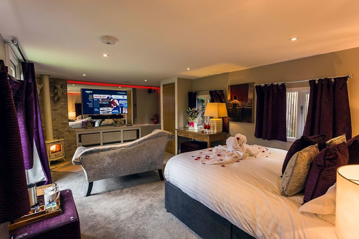 Cabin (Aphrodite´s Log Cabin) | 1 bedroom, hypo-allergenic bedding, iron/ironing board, free WiFi