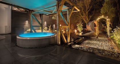 Aphrodites Group