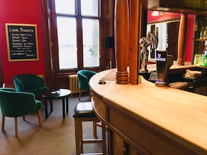 Bar lounge