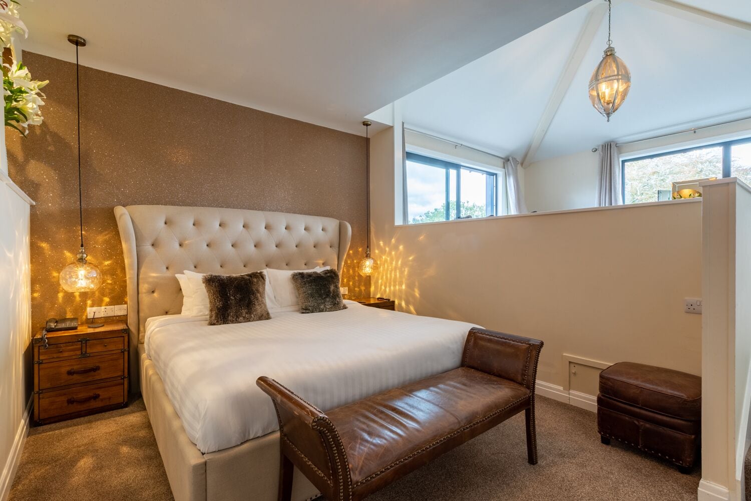 penthouse with roof top hot tub (adults only) | 1 bedroom, hypo-allergenic bedding, in-room safe, desk