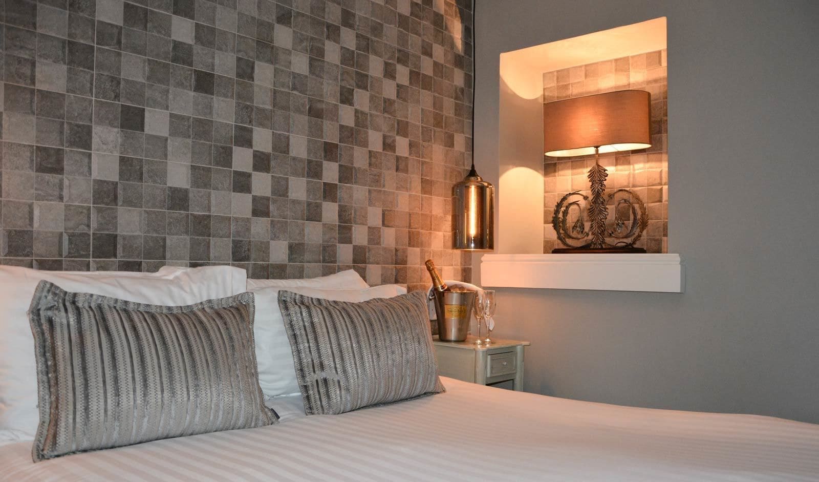 Chambre Double Confort (Snug) | Literie hypoallergénique, coffres-forts dans les chambres, bureau