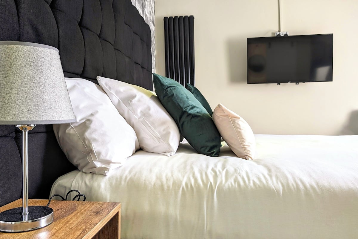 Exclusive Double Room | Individually decorated, individually furnished, iron/ironing board