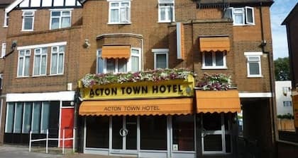 Acton Town Hotel