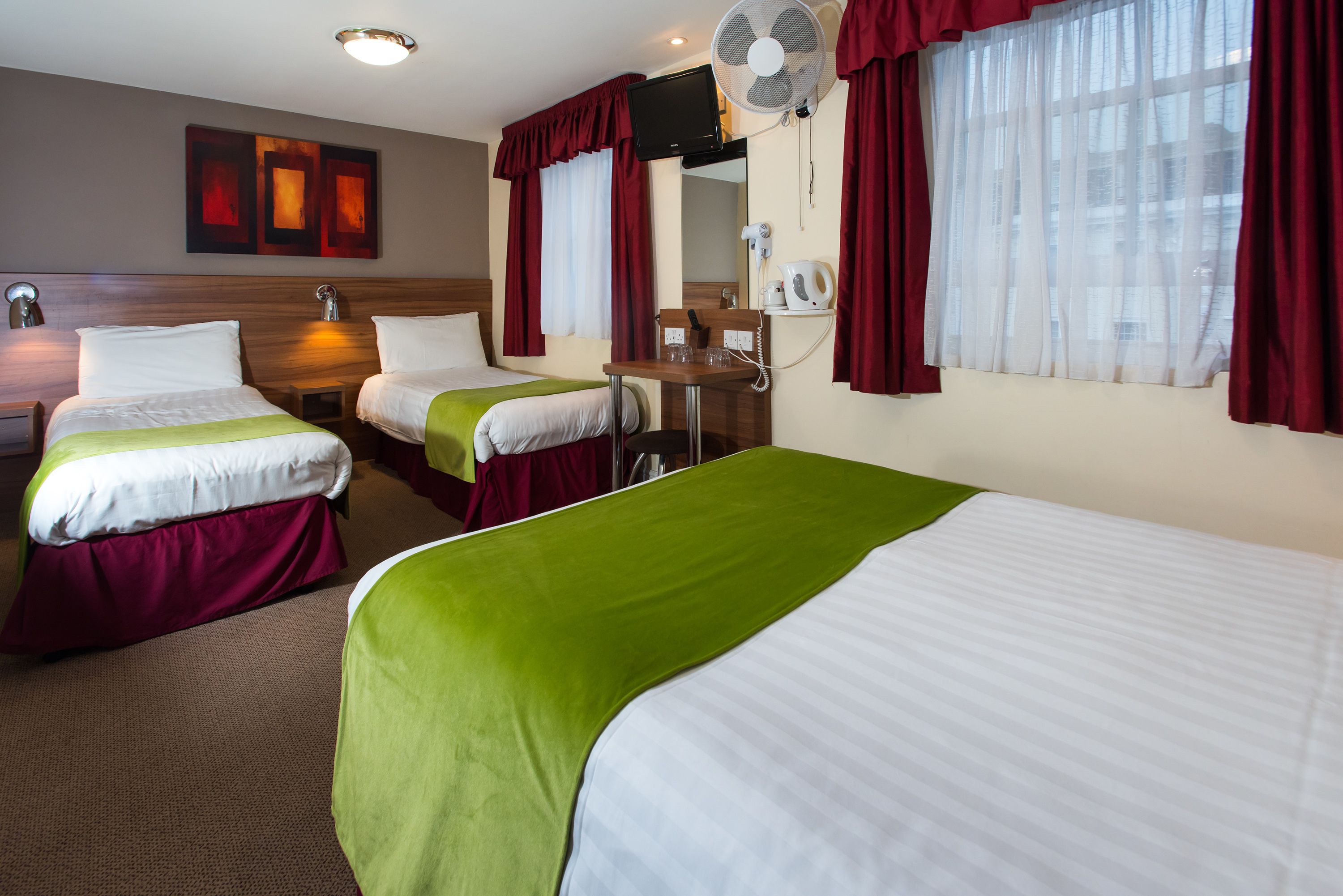 Photo - Dover Hotel - B&B