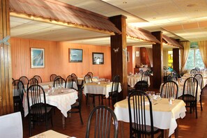 Interior - Auberge de l'Orisse (Varennes-sur-Allier)