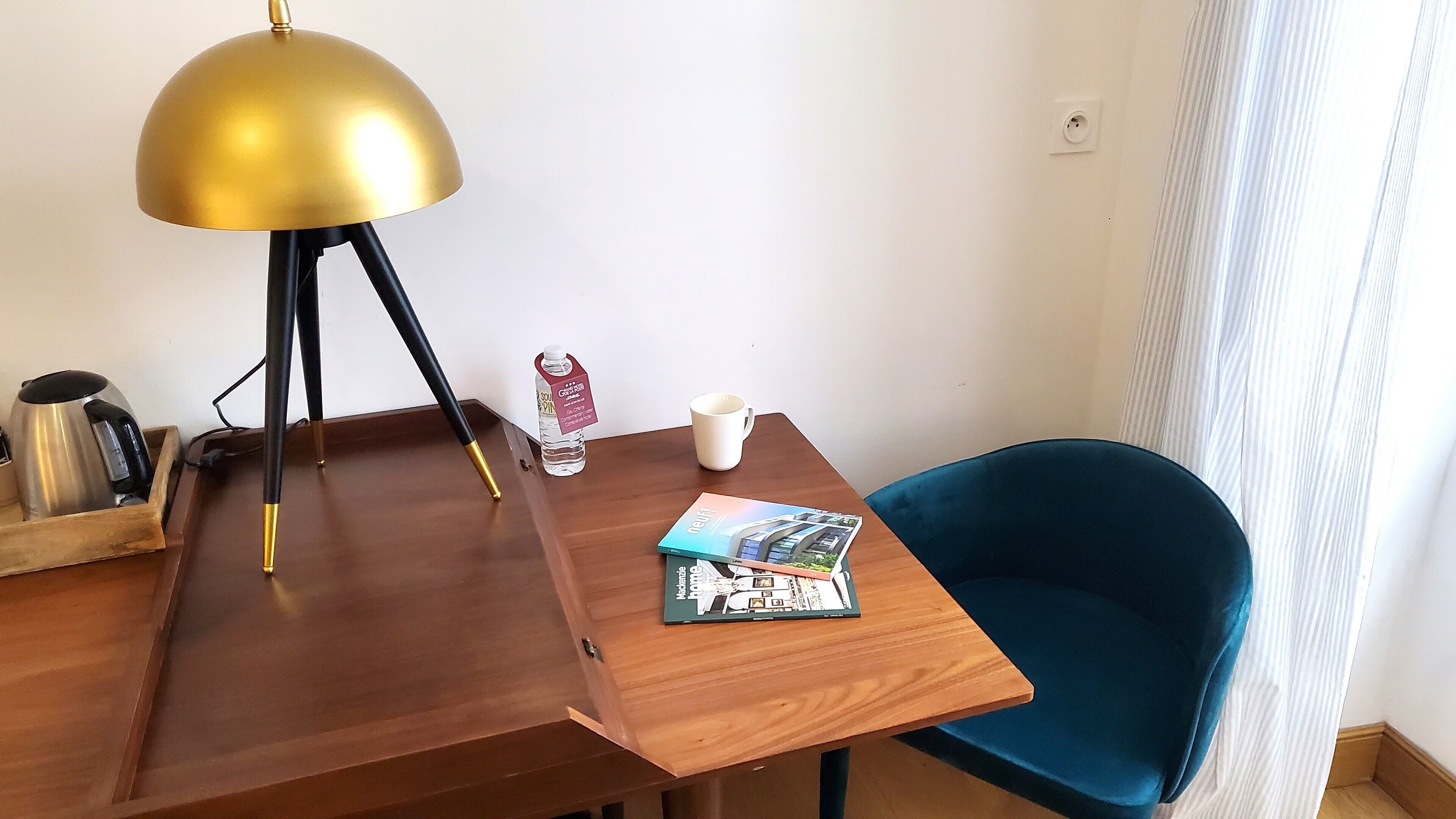 premium room | premium bedding, in-room safe, desk, iron/ironing board