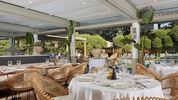 Breakfast, lunch, dinner served; Regional cuisine, pool views