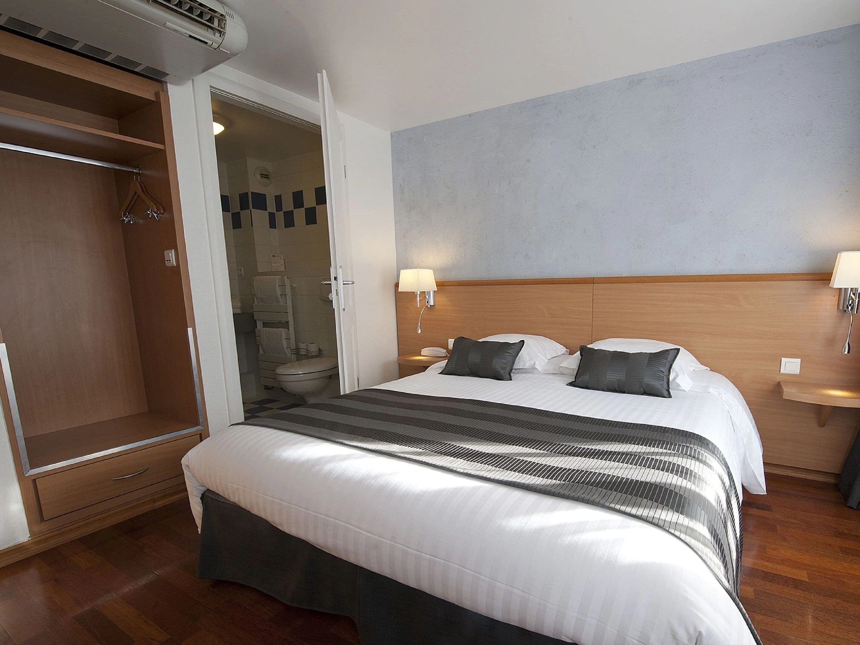 Foto - Hôtel le Grillon