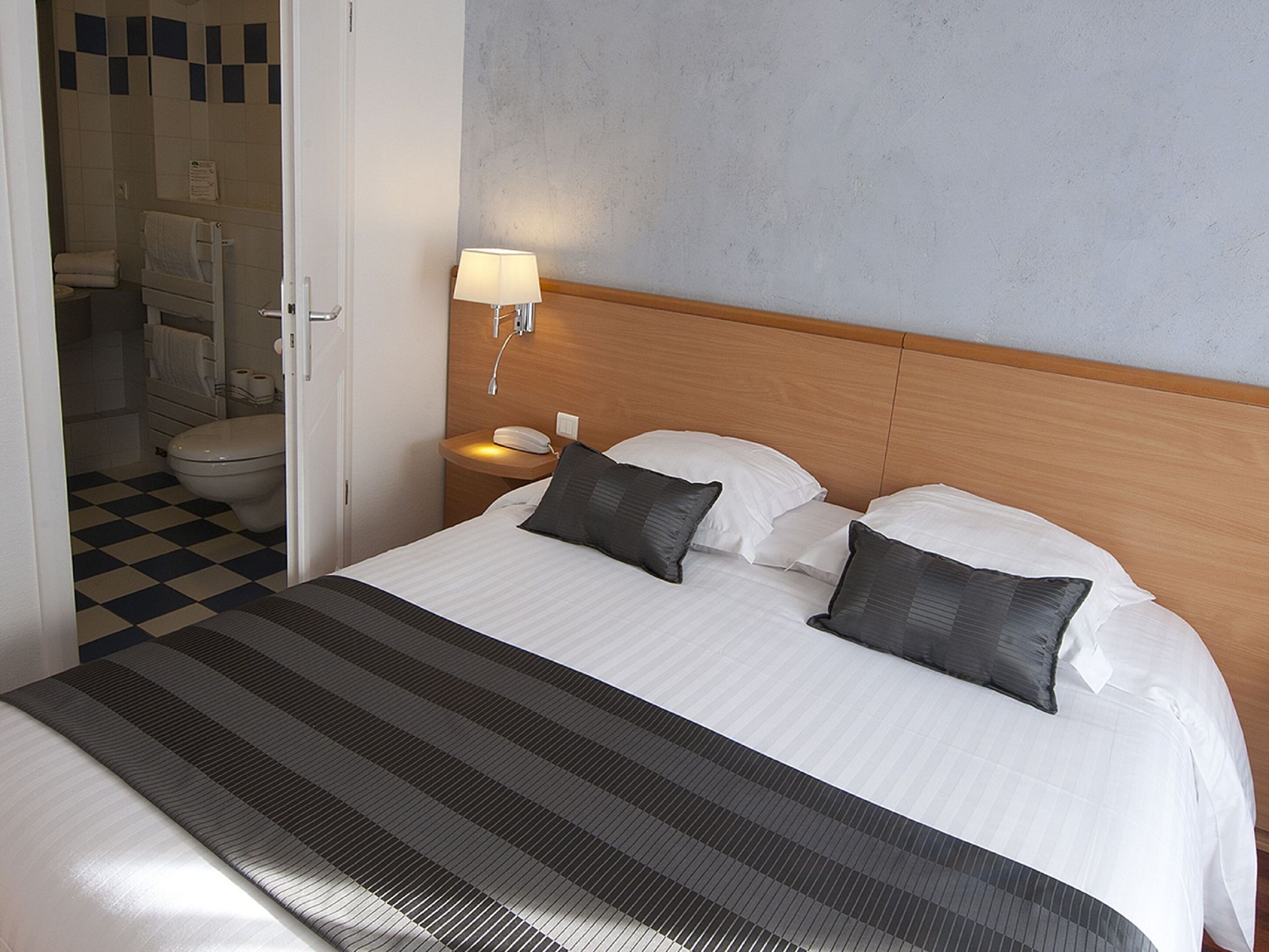 Foto - Hôtel le Grillon