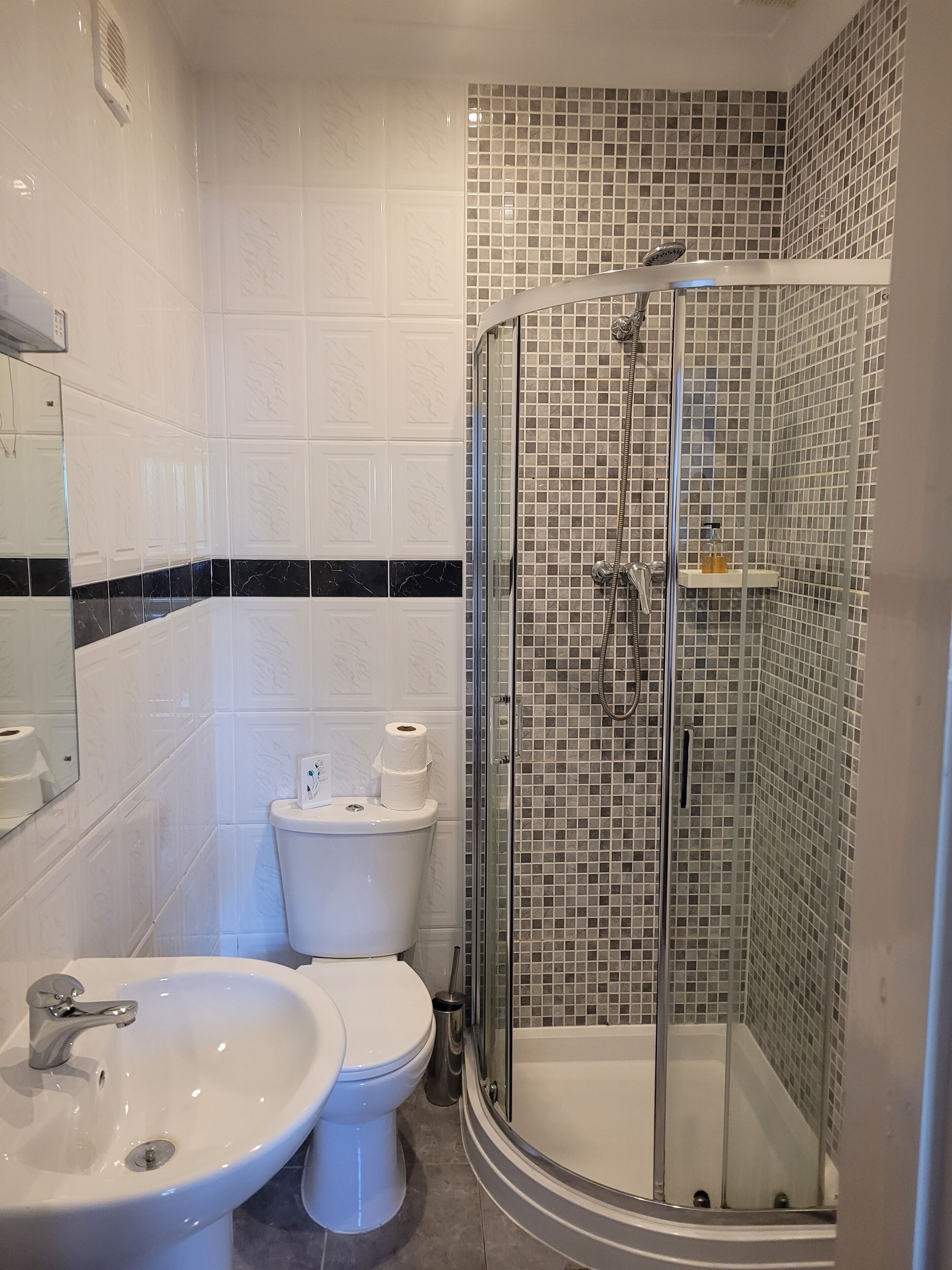 Foto - The Gatwick White House Hotel