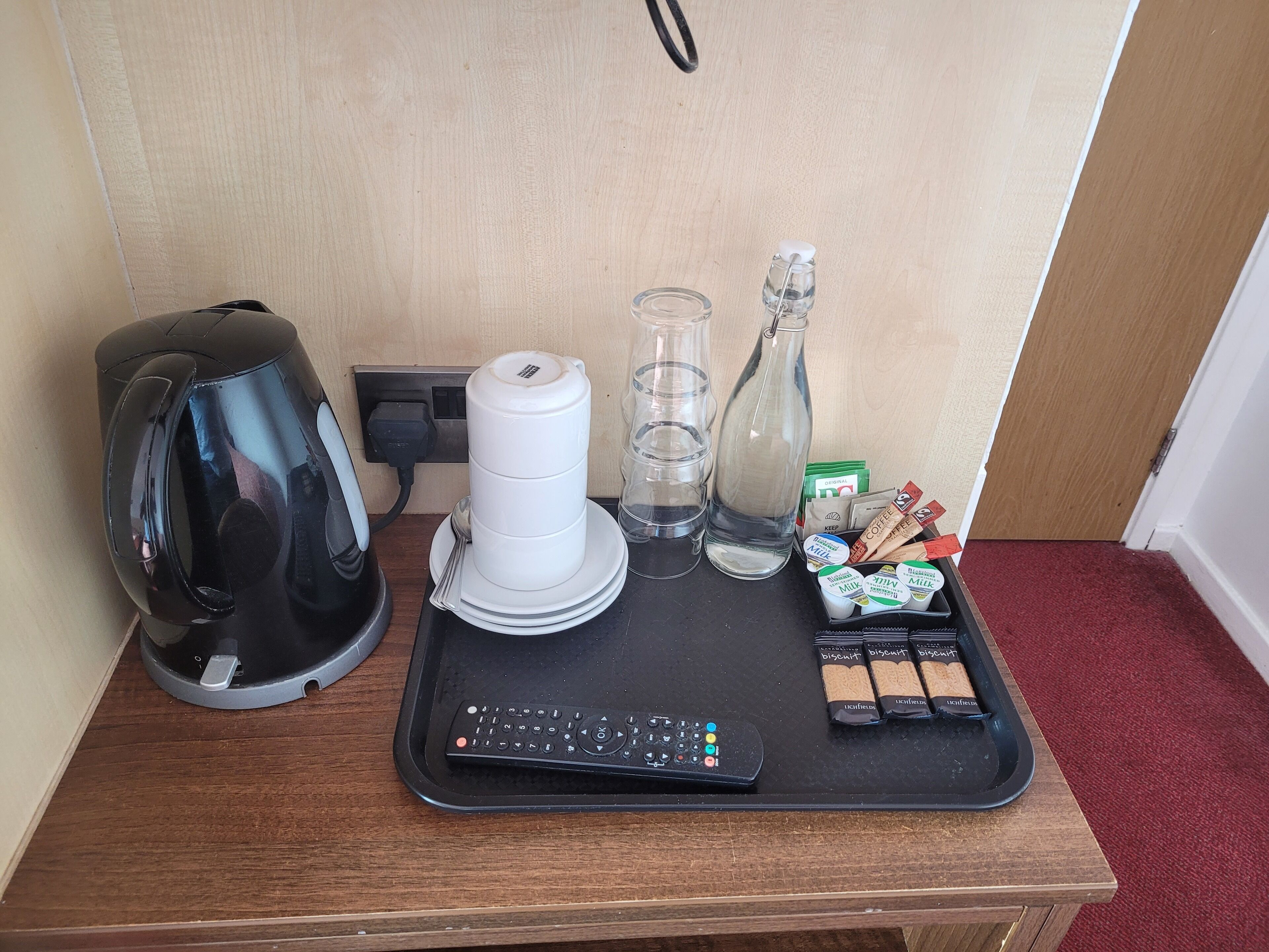 Foto - The Gatwick White House Hotel