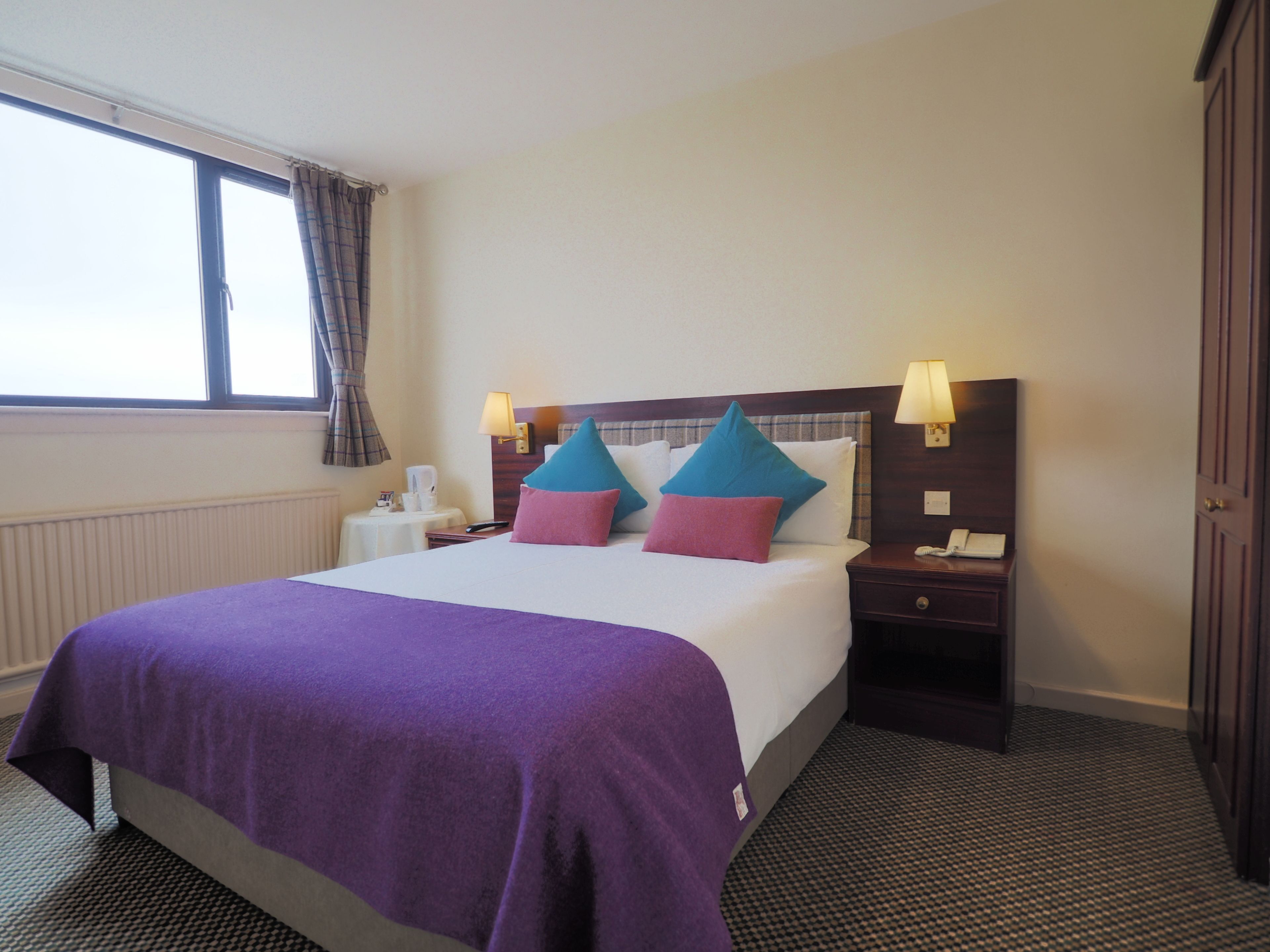 Desk, iron/ironing board, free WiFi, bed sheets