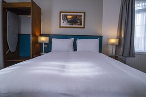 Desk, iron/ironing board, free WiFi, bed sheets