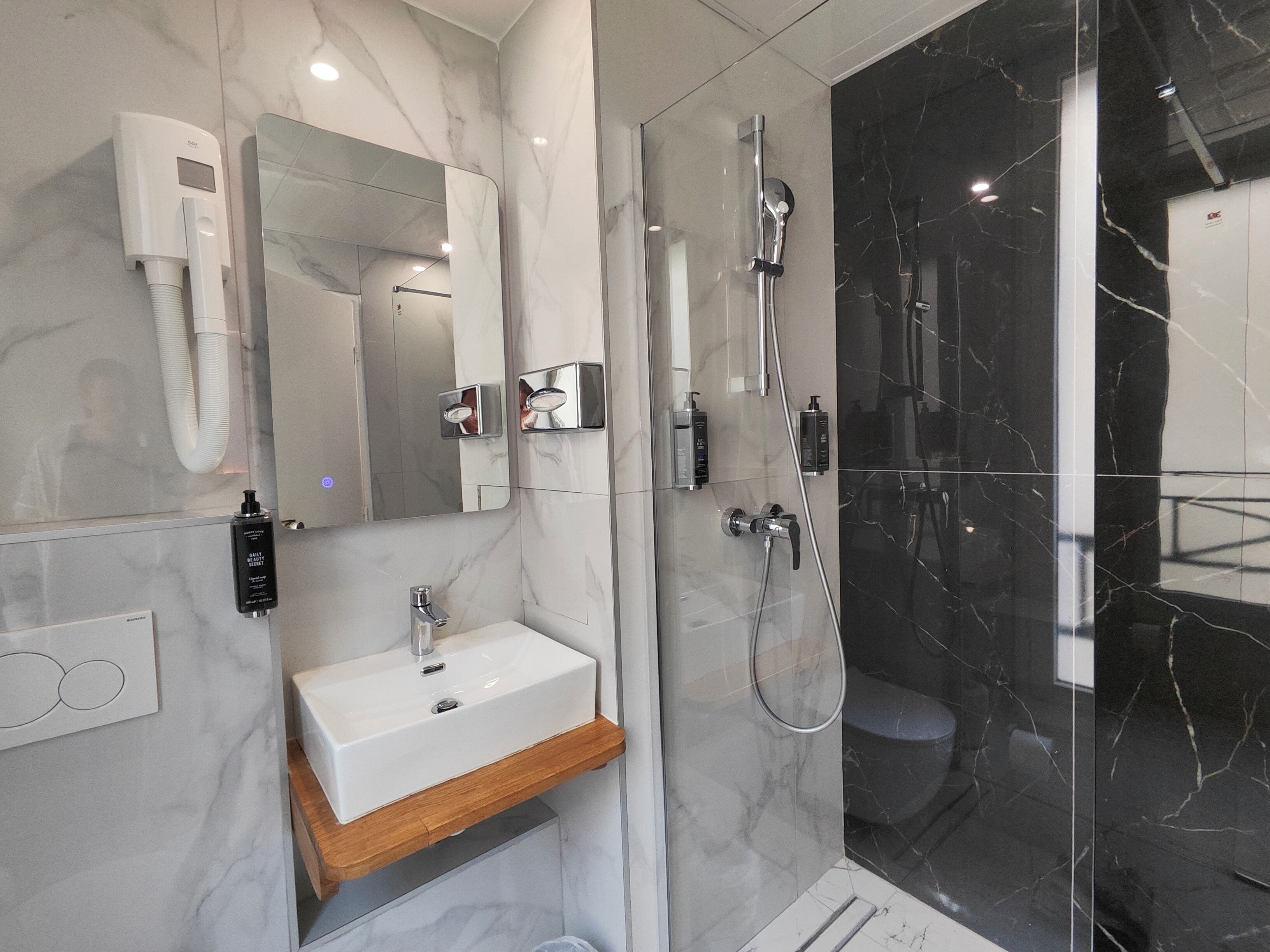 Photo - 55 Hôtel Montparnasse