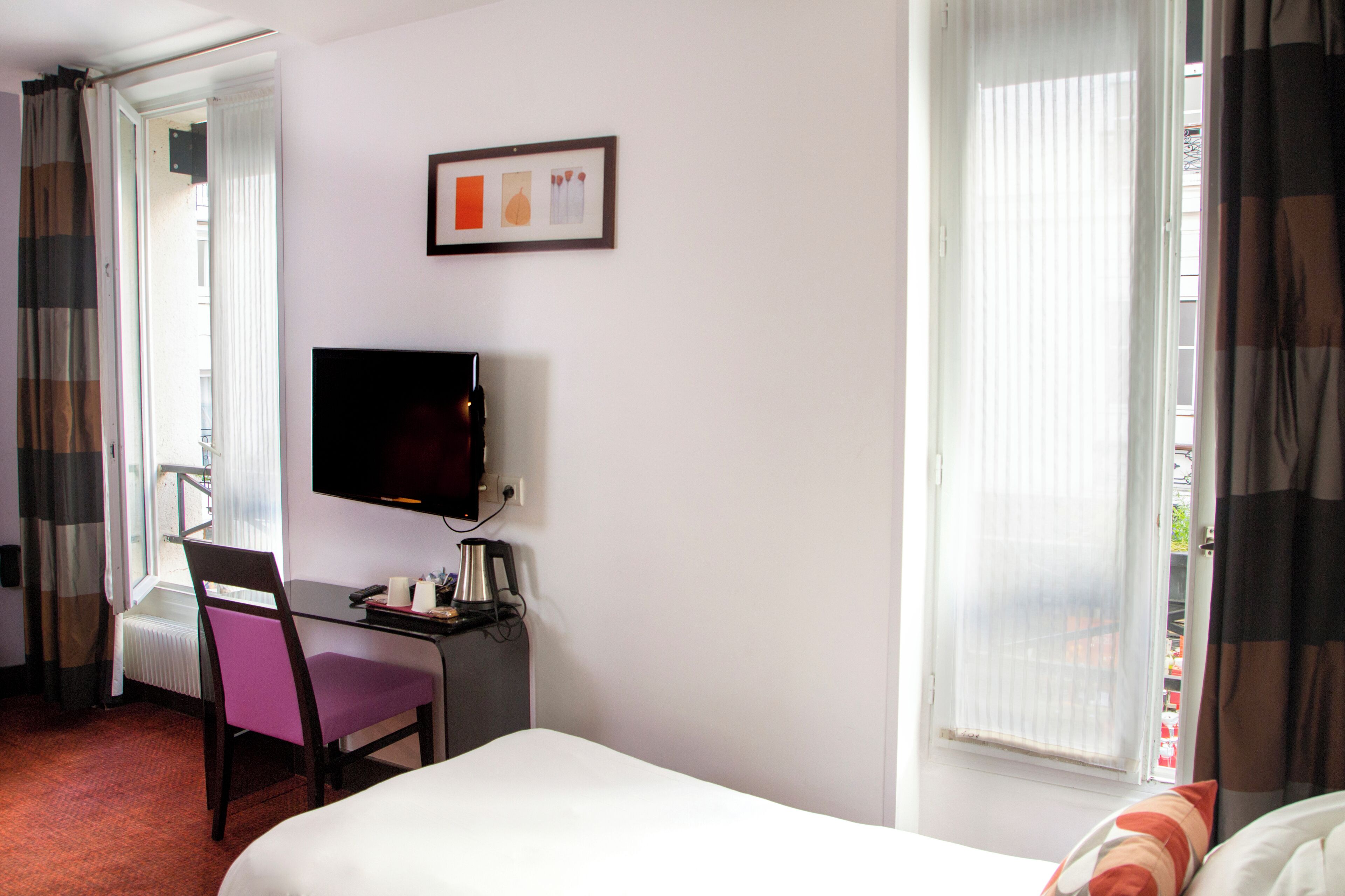 Chambre supérieure twin | Premium bedding, Select Comfort beds, in-room safe