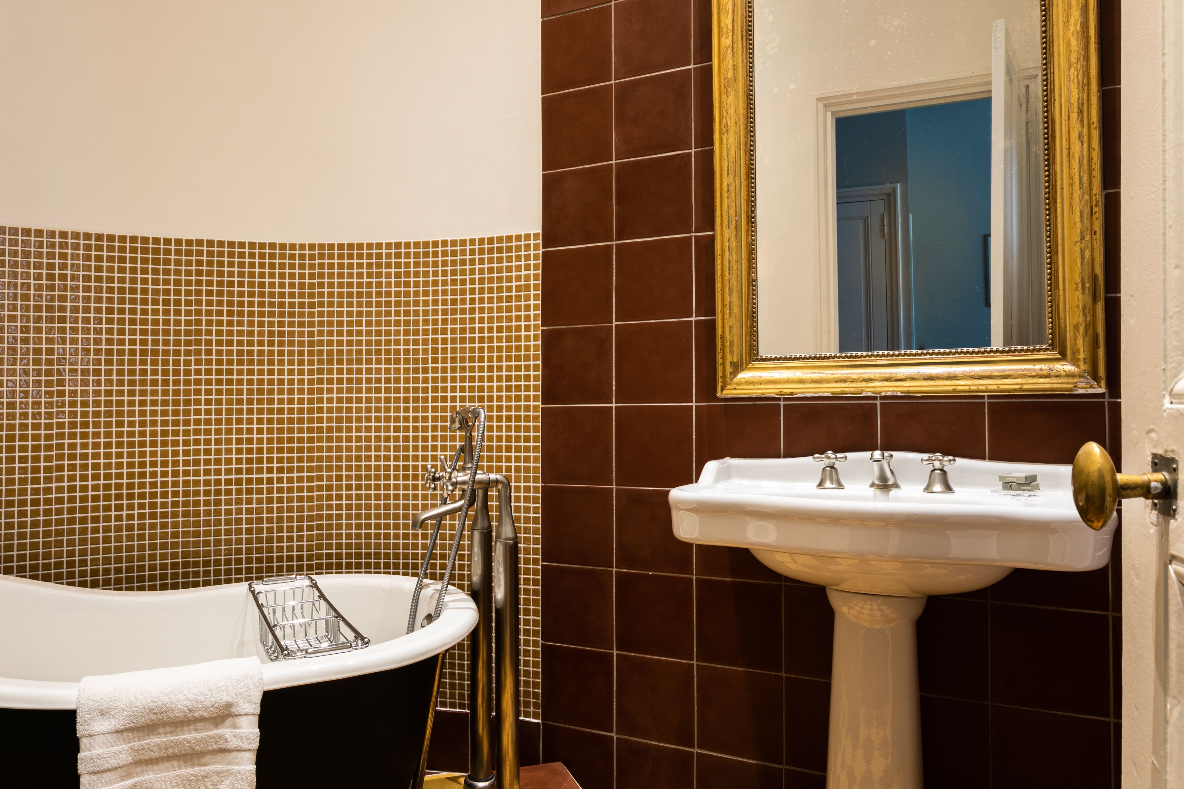 1 bedroom, minibar, in-room safe, individually decorated