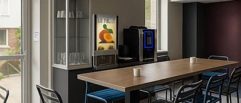 Daily buffet breakfast (EUR 9.9 per person)