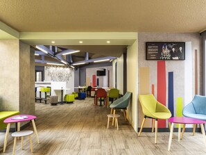 Exterior - ibis budget Saint Ouen l'Aumône (Saint-Ouen-l'Aumone)