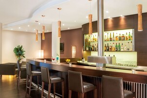 Bar (en el alojamiento)