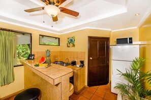 Surf Villa | 1 bedroom, premium bedding, in-room safe, individually decorated