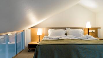 Hochwertige Bettwaren, Pillowtop-Betten, Minibar, Zimmersafe